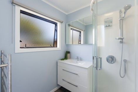 Photo of property in 6a Parakai Street, Paraparaumu, 5032