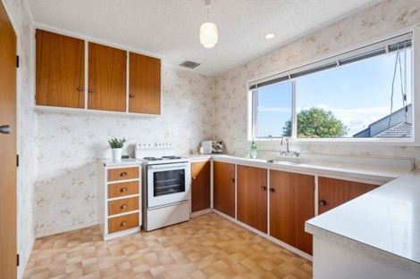 Photo of property in 1/19 Coates Road, Cockle Bay, Auckland, 2014