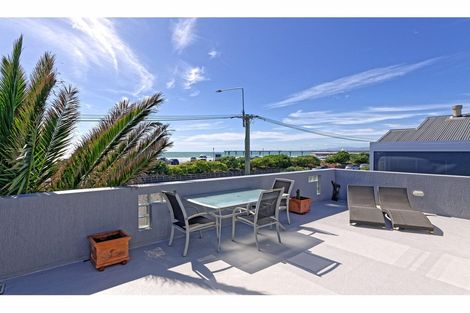 Photo of property in 191 Marine Parade, New Brighton, Christchurch, 8083
