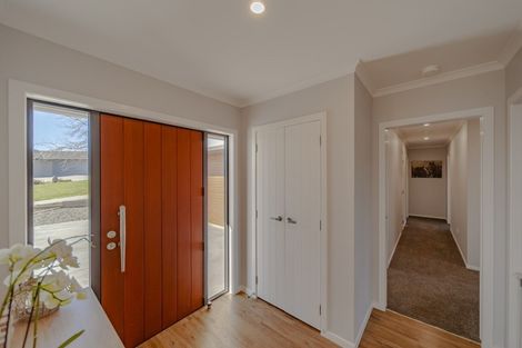 Photo of property in 10 Apatu Place, Waipukurau, 4200