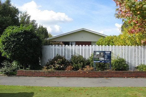 Photo of property in 58 Carruthers Street, Ilam, Christchurch, 8041