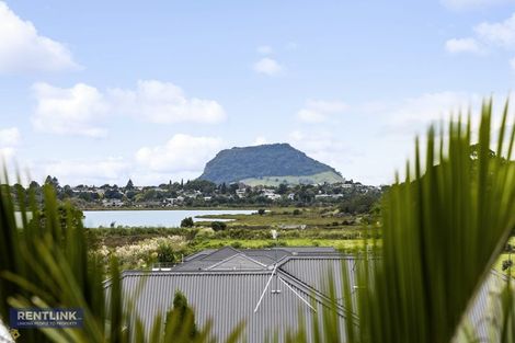 Photo of property in 25 Glenpark Crescent, Bethlehem, Tauranga, 3110