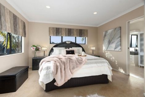 Photo of property in 34 Byblos Place, The Gardens, Auckland, 2105