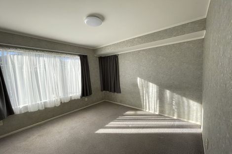Photo of property in 152 Burswood Drive, Burswood, Auckland, 2013