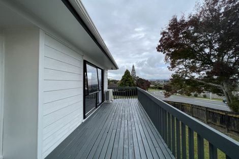 Photo of property in 139 Moire Road, West Harbour, Auckland, 0618