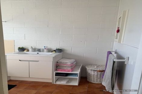 Photo of property in 2 Cameron Road, Hamilton East, Hamilton, 3216