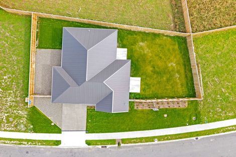 Photo of property in 46 Benn Street, Amberley, 7481