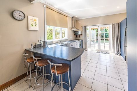 Photo of property in 12 College Street, Whanganui, 4500
