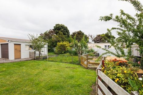 Photo of property in 35 Kowhai Street, Tokomaru, Palmerston North, 4474