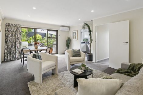 Photo of property in 17a Govind Grove, Ngaio, Wellington, 6035