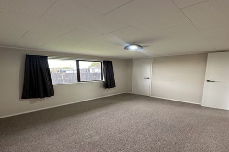 Photo of property in 2/25 Cicada Place, Hei Hei, Christchurch, 8042