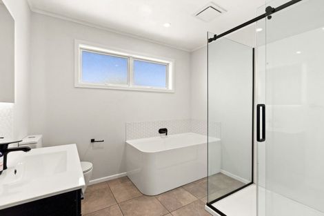 Photo of property in 21 Bill Hercock Street, Pirimai, Napier, 4112