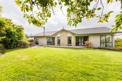 Photo of property in 190 Kelvin Grove Road, Kelvin Grove, Palmerston North, 4414