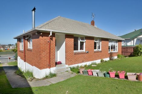Photo of property in 218 South Road, Caversham, Dunedin, 9012
