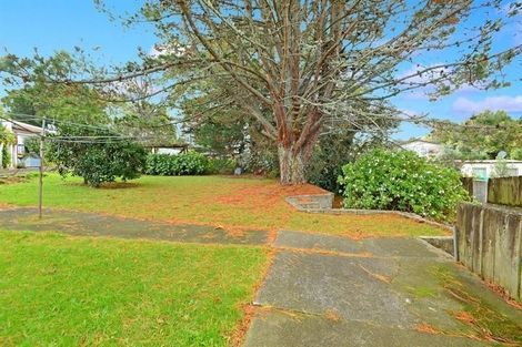 Photo of property in 82 Salisbury Road, Birkdale, Auckland, 0626