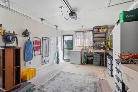 Photo of property in 1 Mary Street, Gore, 9710