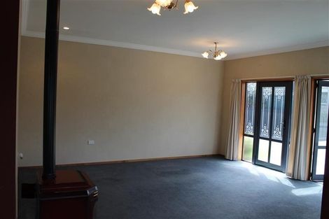 Photo of property in 41 Vogel Place, Waikiwi, Invercargill, 9810