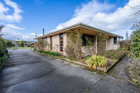 Photo of property in 32 Newcastle Street, Riversdale, 9776