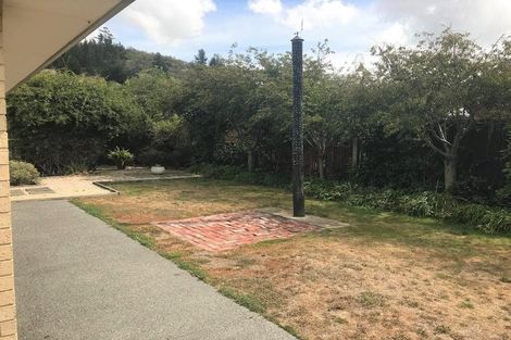 Photo of property in 9 Hamlet Lane, Heathcote Valley, Christchurch, 8022