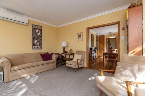Photo of property in 5 Tennis Court Road, Raumati South, Paraparaumu, 5032
