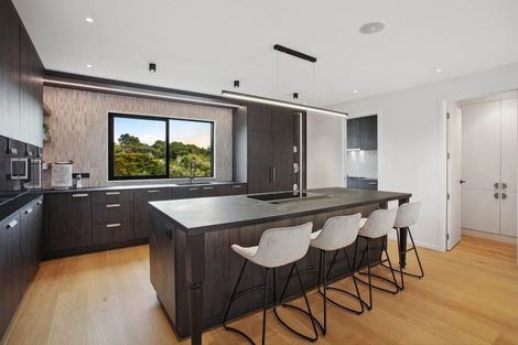 Photo of property in 28a Oliver Twist Avenue, Mellons Bay, Auckland, 2014