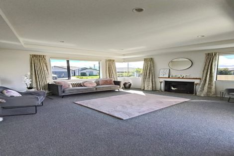 Photo of property in 10 Amner Place, Havelock North, 4130