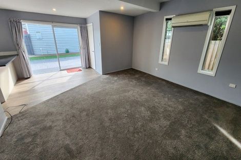 Photo of property in 43 Wyon Street, Linwood, Christchurch, 8062