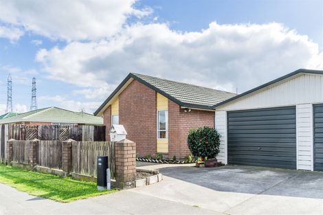 Photo of property in 2/165 Foremans Road, Islington, Christchurch, 8042