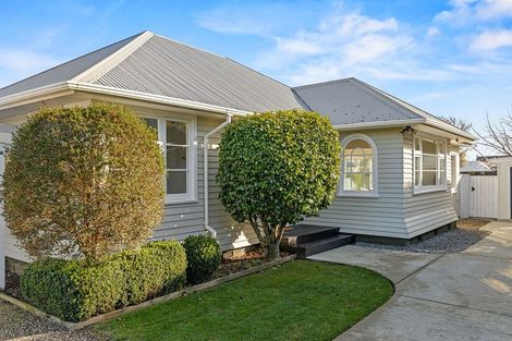 Photo of property in 229 Weston Road, St Albans, Christchurch, 8052