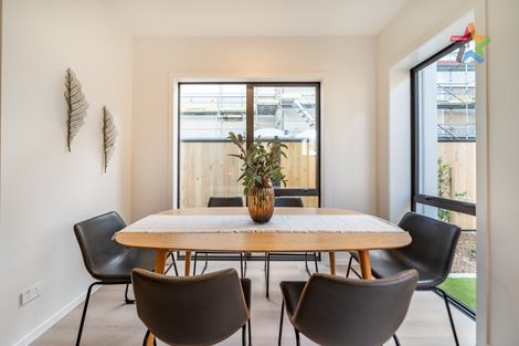 Photo of property in 9 Bayly Road, Moturoa, New Plymouth, 4310