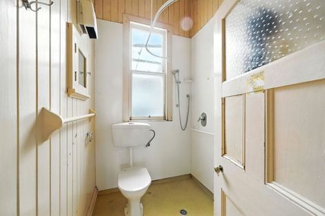 Photo of property in 44 South Road, The Glen, Dunedin, 9011