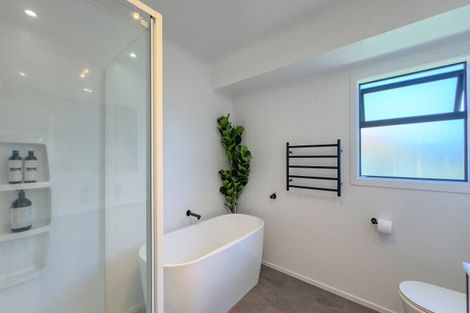 Photo of property in 15 Maramarahi Road, Thames, 3500