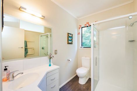 Photo of property in 15 Mountain View Road, Fitzherbert, Palmerston North, 4410