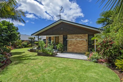 Photo of property in 27 Kereru Street, Maunu, Whangarei, 0110