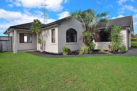 Photo of property in 47 Richfield Crescent, Westgate, Auckland, 0614