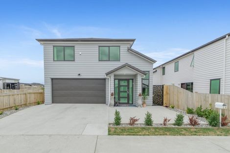 Photo of property in 28 Tawhiti Road, Pukekohe, 2120