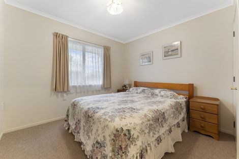 Photo of property in 3 Foxtail Fern, Kelvin Grove, Palmerston North, 4414