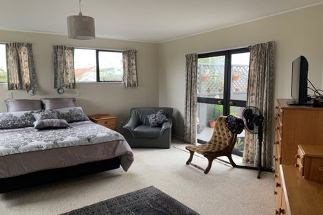 Photo of property in 54 Te Manuao Road, Otaki, 5512