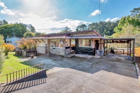 Photo of property in 905 Swanson Road, Swanson, Auckland, 0612