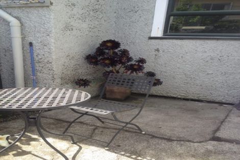 Photo of property in 14 Freyberg Street, Roslyn, Palmerston North, 4414