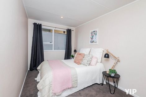 Photo of property in 15b Lenox Grove, Johnsonville, Wellington, 6037