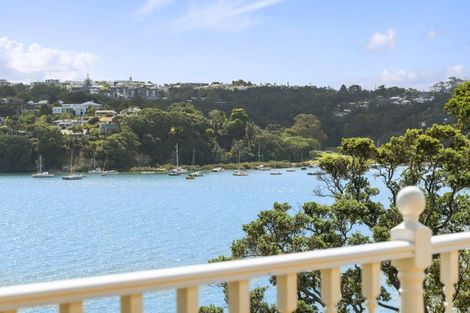 Photo of property in 56 Queen Street, Northcote Point, Auckland, 0627