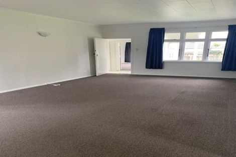 Photo of property in 52-52c Keith Street, Roslyn, Palmerston North, 4414