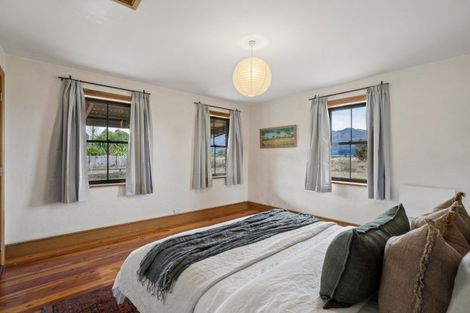Photo of property in 66 Te Awa Road, Albert Town, Wanaka, 9382