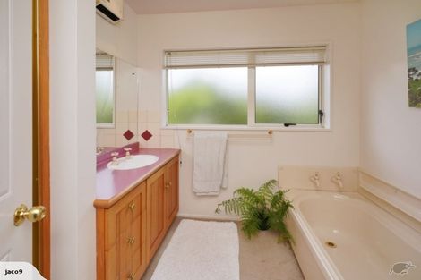 Photo of property in 40 Rickton Place, Rangiora, 7400