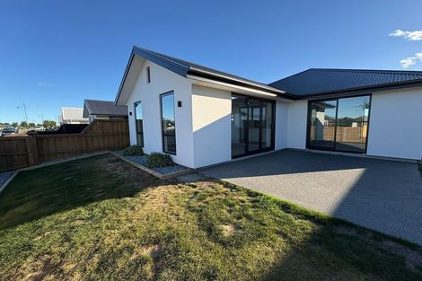 Photo of property in 17 Gossett Lane, Pegasus, 7612