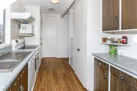 Photo of property in 8 Bowman Place, Sockburn, Christchurch, 8042