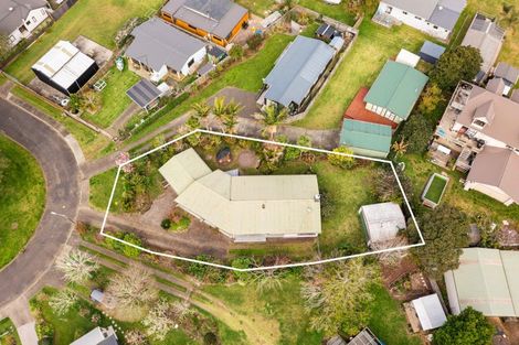Photo of property in 8 Parkland Place, Whitianga, 3510