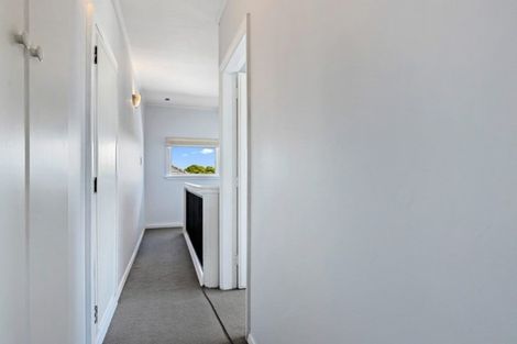 Photo of property in 50 Aorangi Road, Bryndwr, Christchurch, 8053