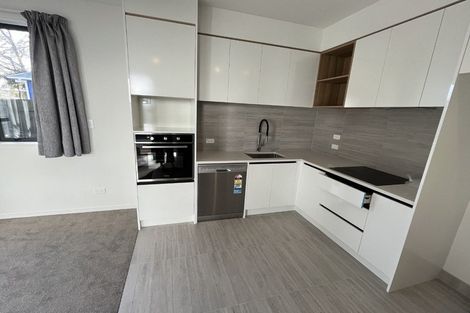 Photo of property in 9/535 Swanson Road, Ranui, Auckland, 0612